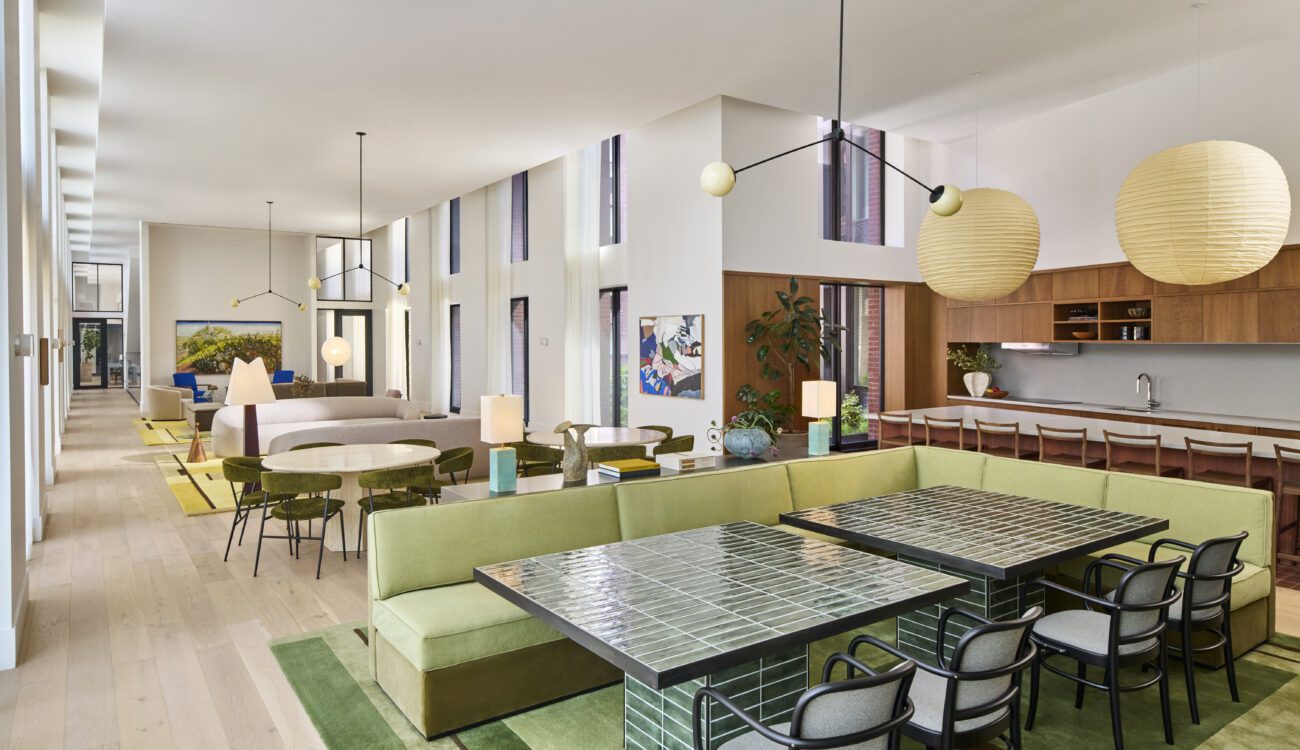 Social Lounge at Jasper Hunters Point in Long Island City
